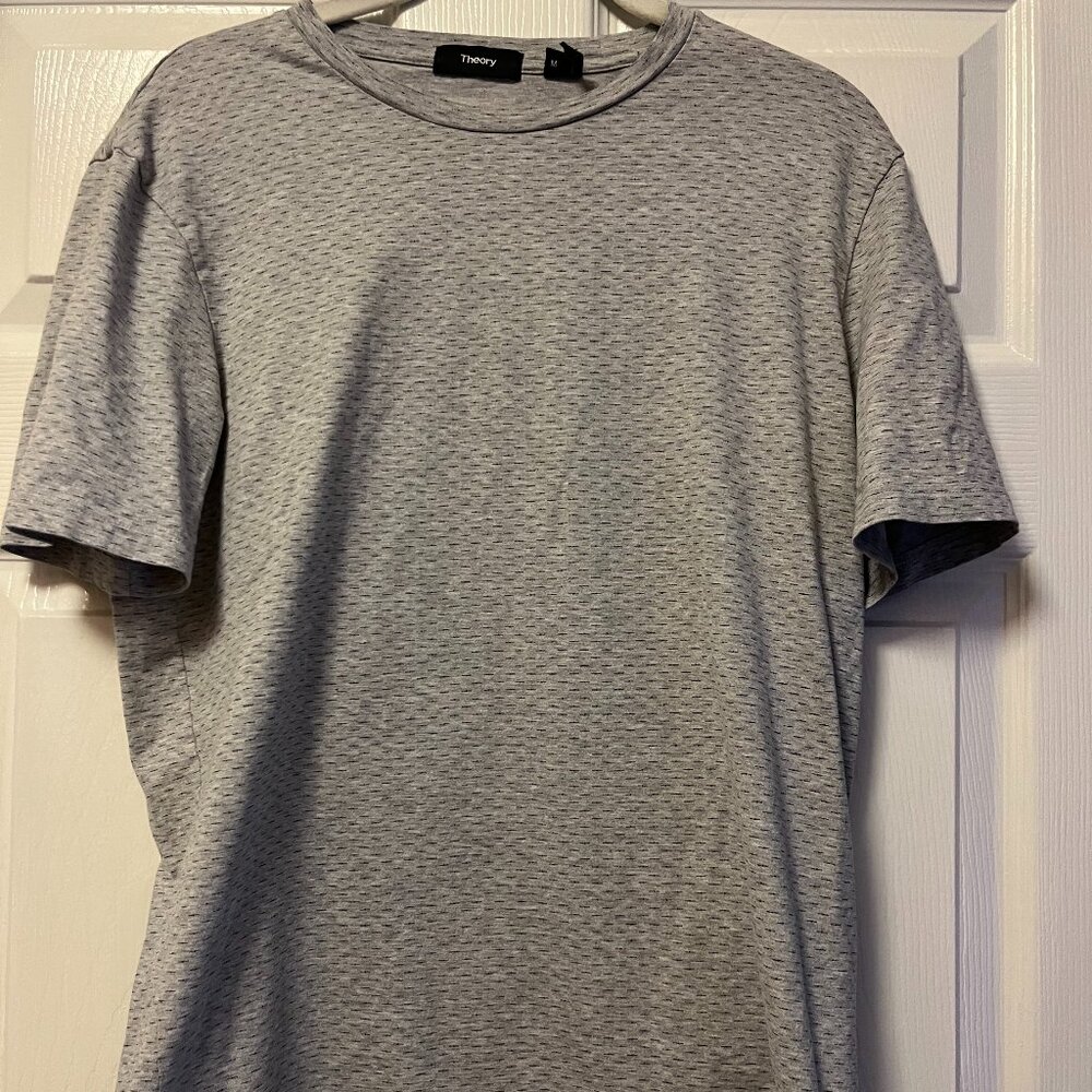 Men's Theory Breathable Short Sleeve Grey T-Shirt Size M